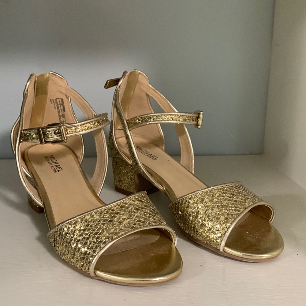 MICHAEL KORS PUMPS